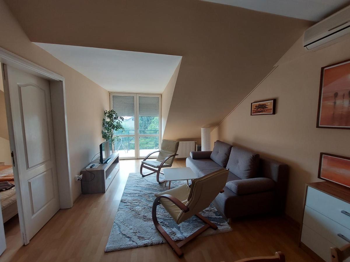 Cserke Napfény Apartman Cserkeszőlő Exterior foto
