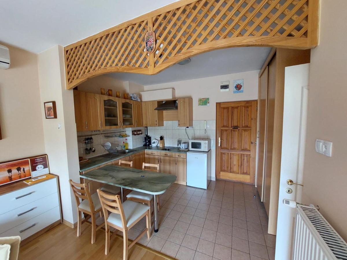 Cserke Napfény Apartman Cserkeszőlő Exterior foto