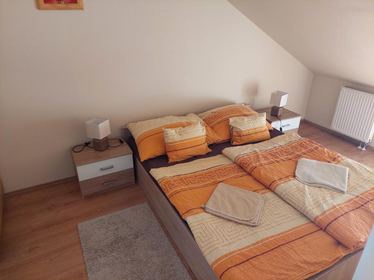 Cserke Napfény Apartman Cserkeszőlő Exterior foto