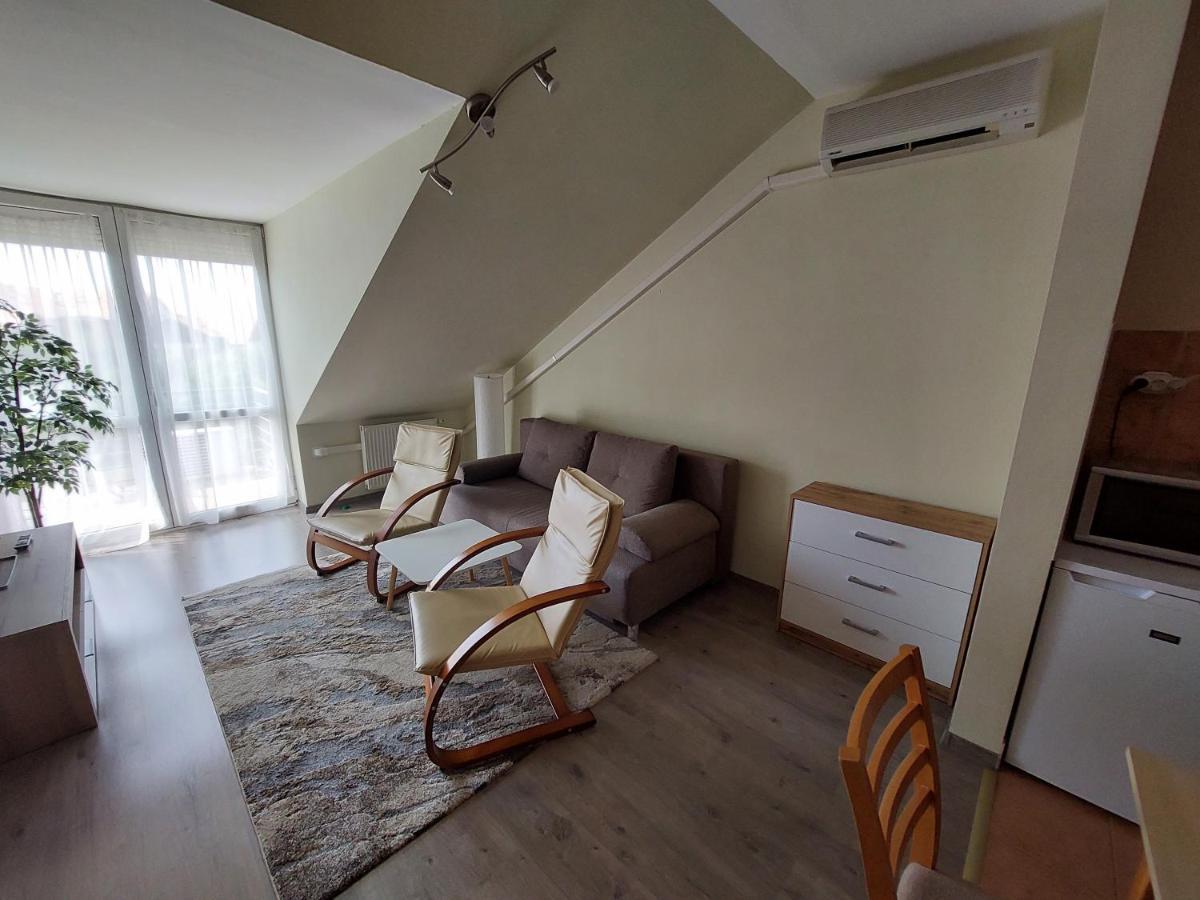 Cserke Napfény Apartman Cserkeszőlő Exterior foto