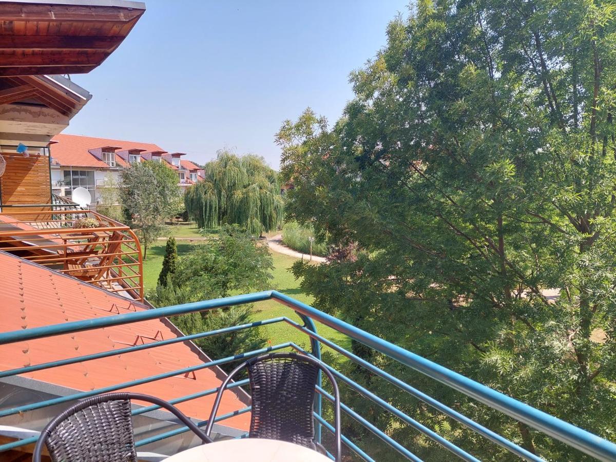 Cserke Napfény Apartman Cserkeszőlő Exterior foto