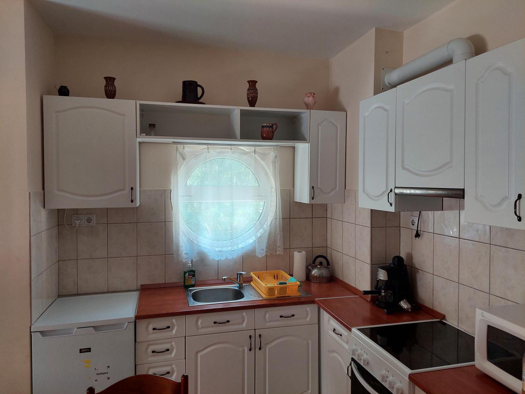 Cserke Napfény Apartman Cserkeszőlő Habitación foto